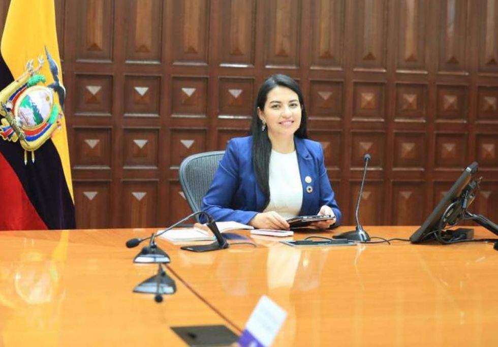 Ecuador: Noboa designa a Moya como vicepresidenta