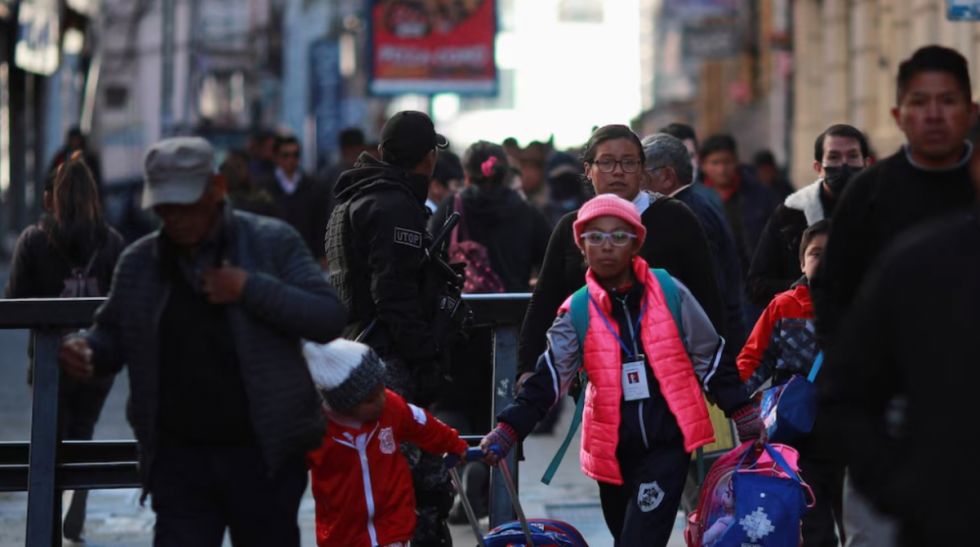 El choque migratorio: deportarán a miles, pero la desigualdad exige