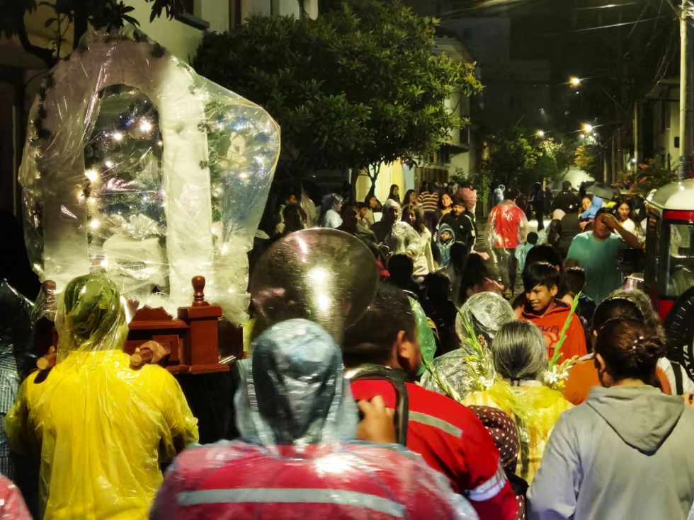 Por la Bolívar