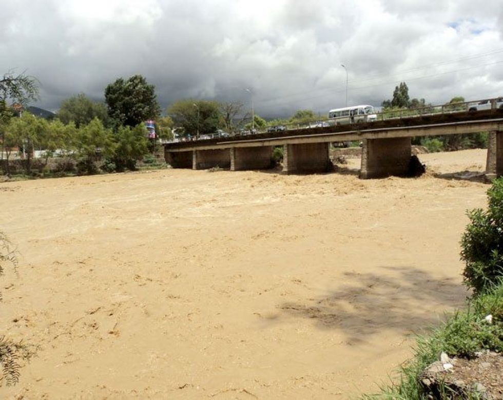 Alerta naranja por desbordes de ríos en todo el departamento