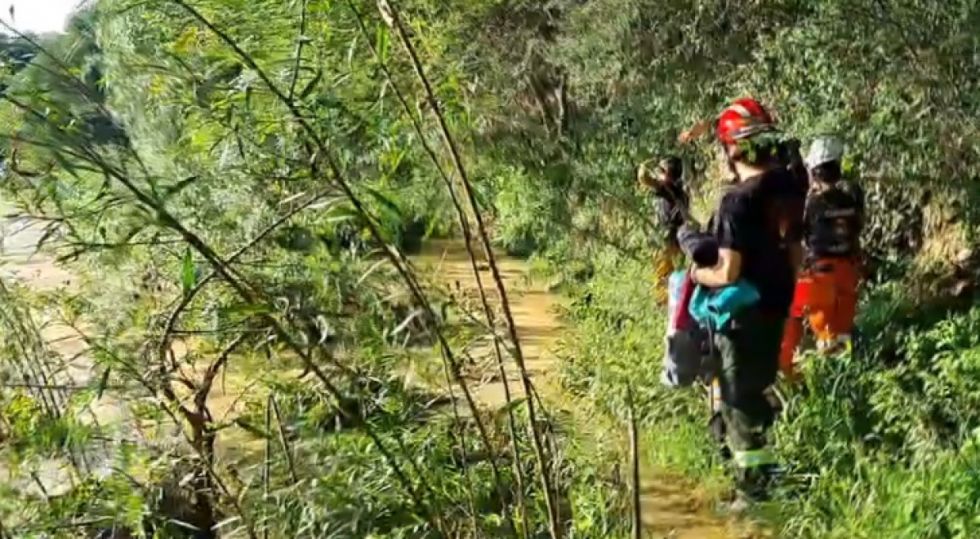 Tarija: Un hombre fue arrastrado por el río, el caudal impide buscar el cuerpo 