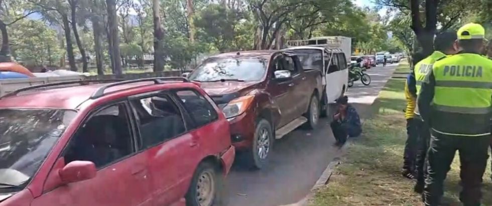 Tarija: Reportan choque múltiple en la avenida Víctor Paz