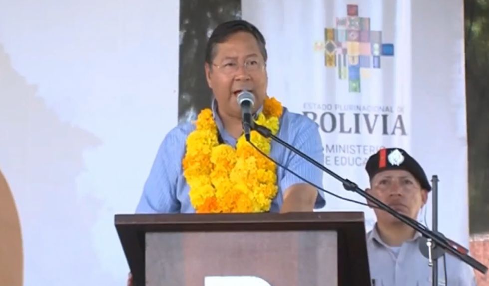 El presidente Arce defiende la industrialización del litio