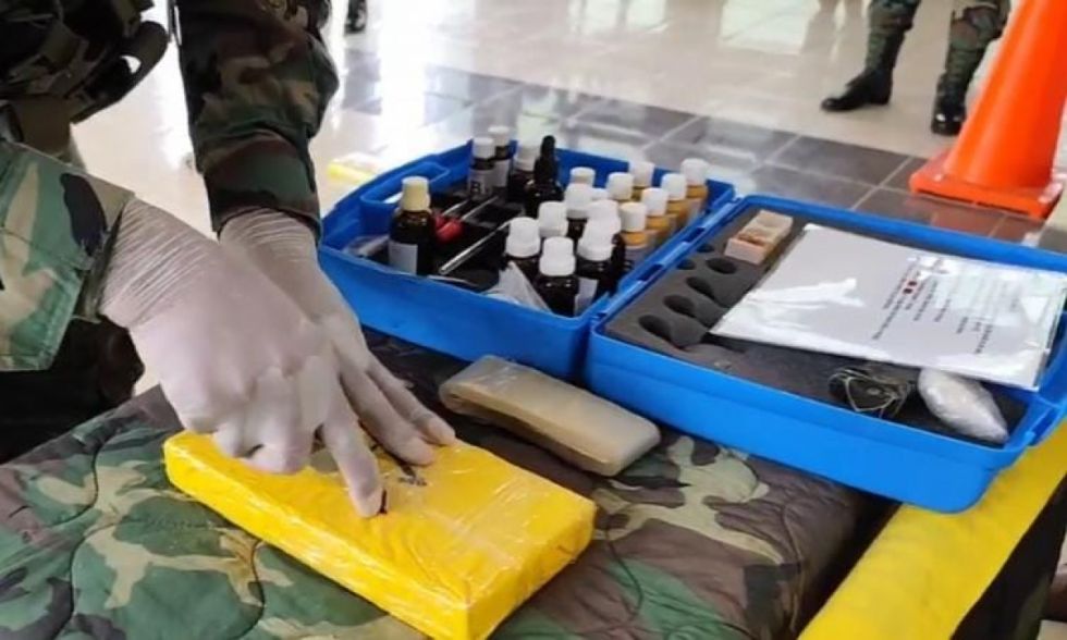 FELCN incautó 104 kilos de marihuana y tres de cocaína