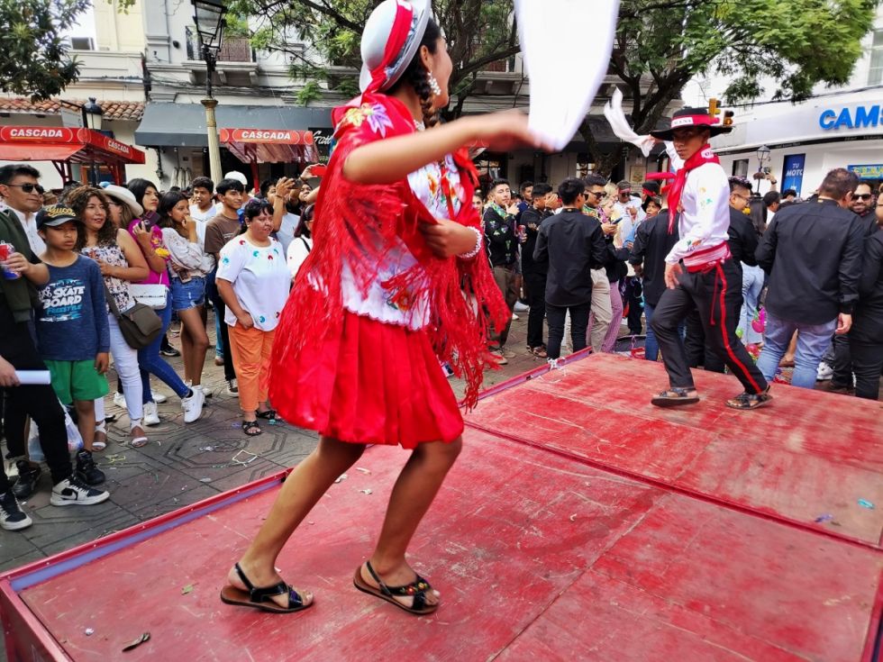 Una cueca para los compadres