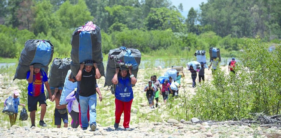 El contrabando desabastece y encarece los mercados en Yacuiba