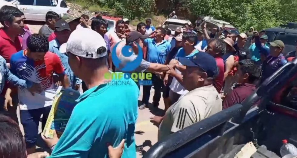 Discusiones entre pasajeros y bloqueadores en Entre Ríos terminan en golpes