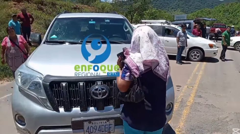 Entre Ríos: Mira como una mujer increpa al Alcalde por la falta de soluciones al bloqueo (Video)