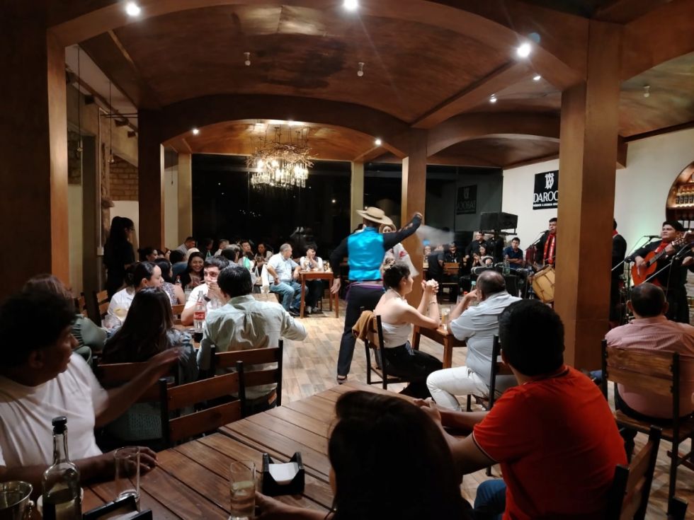 Peña folclórica en la Bodega Daroca