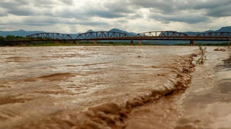 Tarija mantiene la alerta por desbordes de ríos