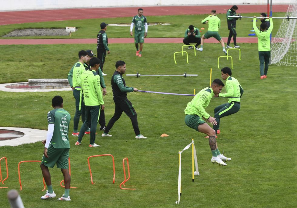 Se dificulta el trabajo de la Verde al disponer de pocos jugadores 