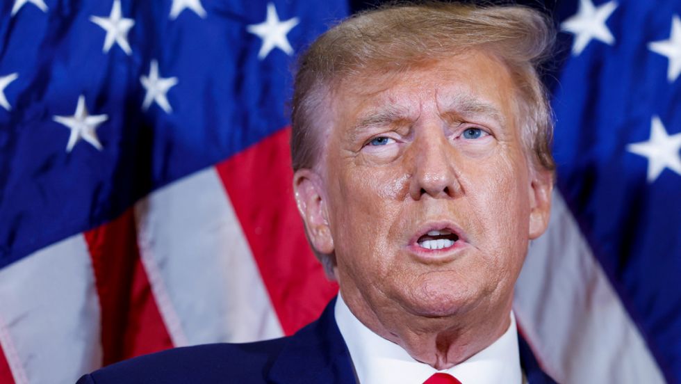 Trump promete aranceles del 200 % a licores europeos