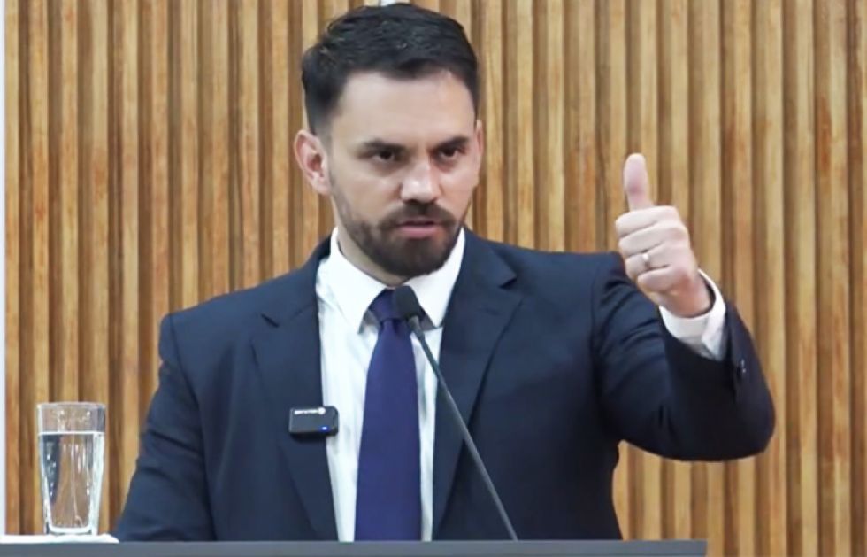 ¿Del Castillo candidato?, será proclamado hoy en Santa Cruz 