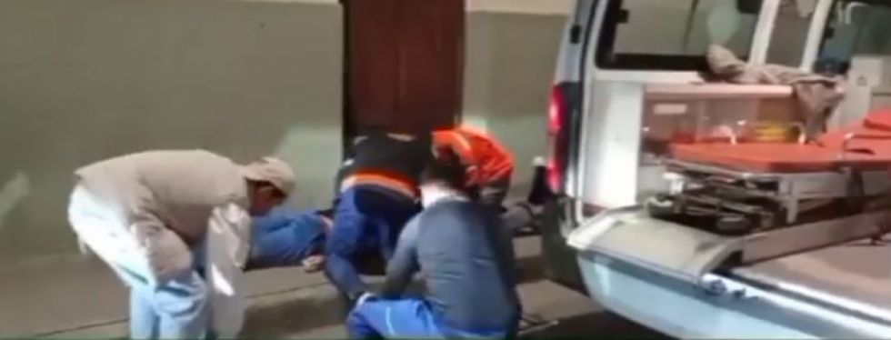 Motociclista y menor de edad resultan heridos tras accidente en Tarija