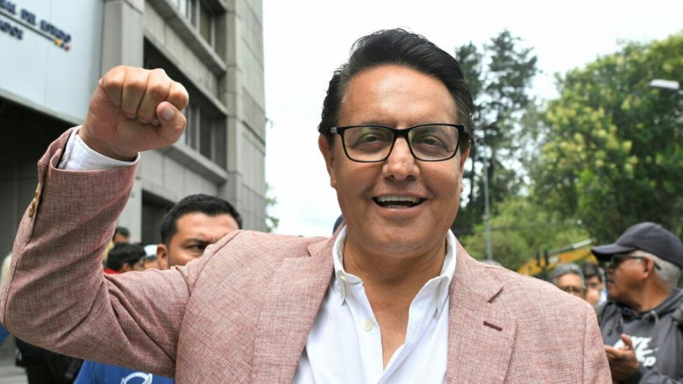 La viuda de Villavicencio “salpica” a Noboa