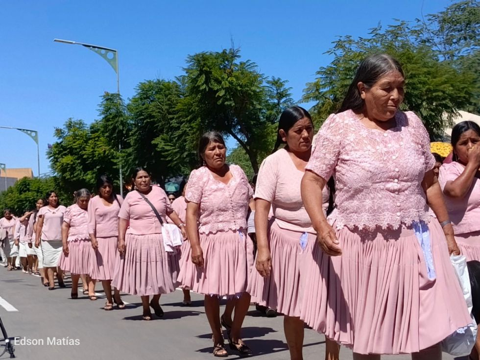 Búscate en el desfile del 15 de Abril (Fotos)