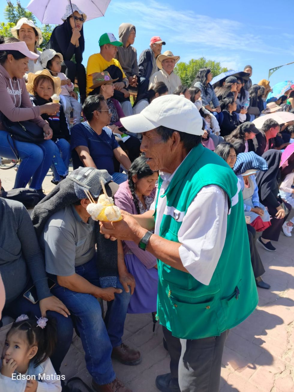 Búscate en el desfile del 15 de Abril (Fotos)