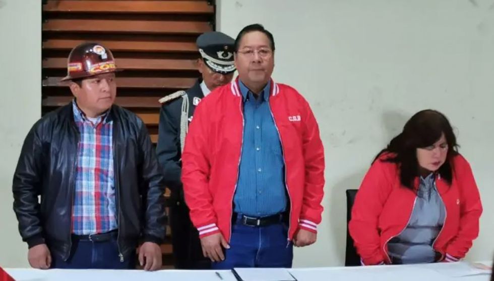 Arce arremete contra Tuto, Samuel y Manfred y llama a los jóvenes a no dejarse llevar por “cantos de sirena” en las elecciones