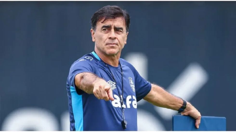 Gustavo Quinteros fue despedido del Gremio: el fuerte mensaje del presidente del club