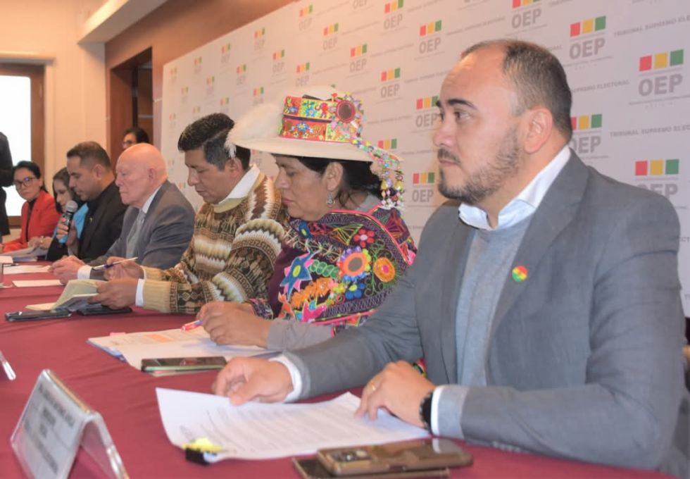 Partidos y alianzas marcan inicio de una campaña fragmentada