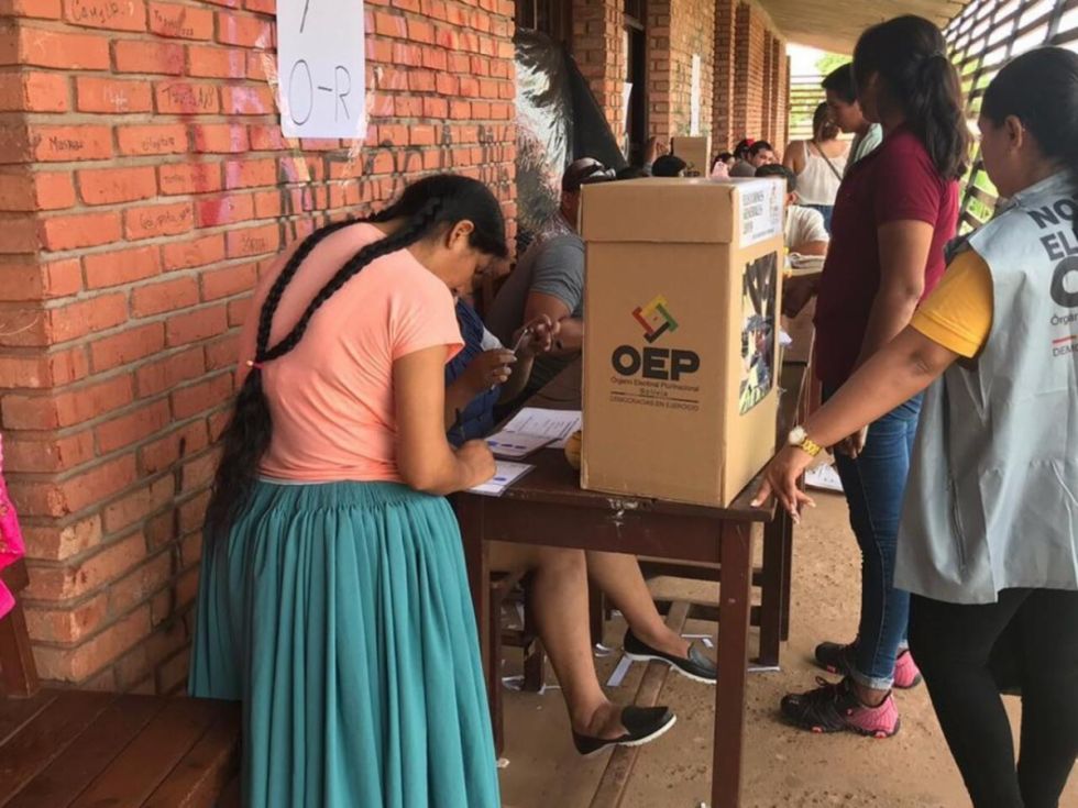 Cinco alianzas y once partidos se registran para las elecciones