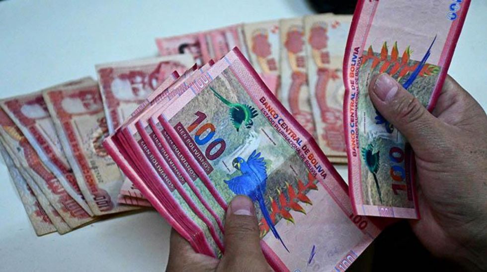 Constructores advierten que no pueden asumir un aumento salarial y temen despidos