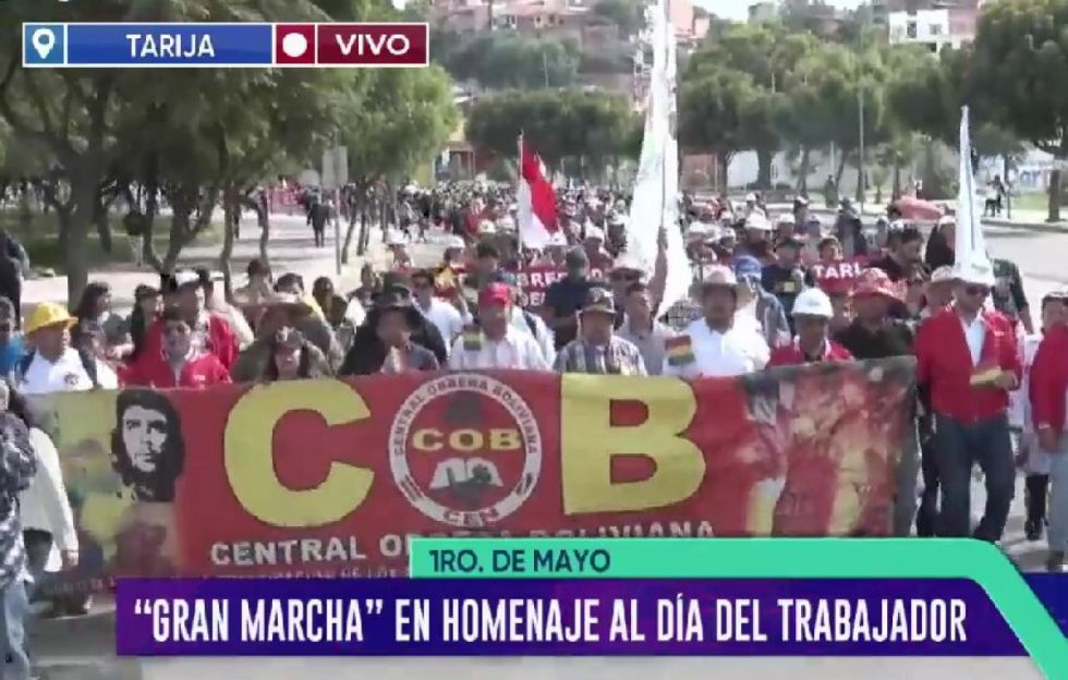 Luis Arce encabeza la marcha por el Día del Trabajador en Tarija (Video)