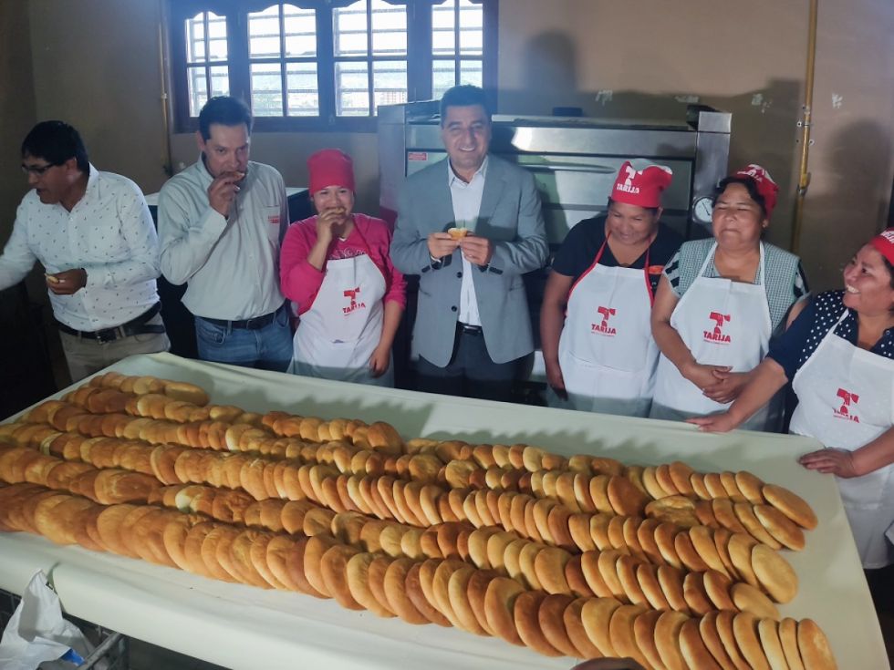 Mantendrán elaboración de pan en los centros CAP