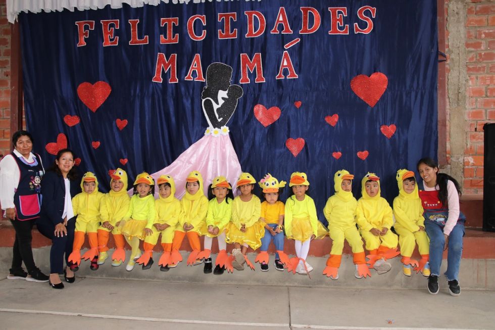 Preciosos patitos del kínder Niño Jesús