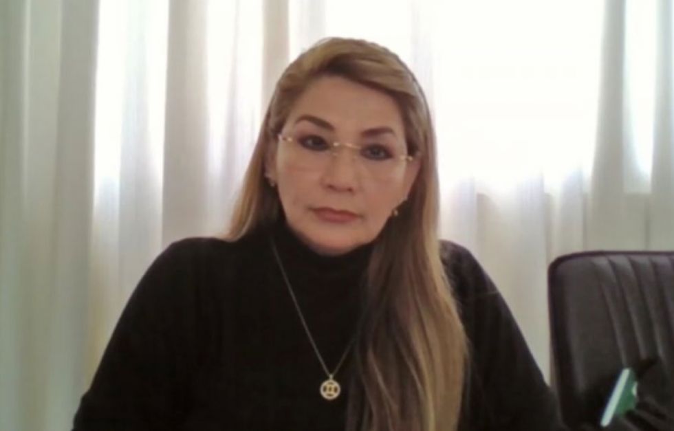Añez acusa a Evo de reeditar las mañas, sedición y terrorismo de 2019