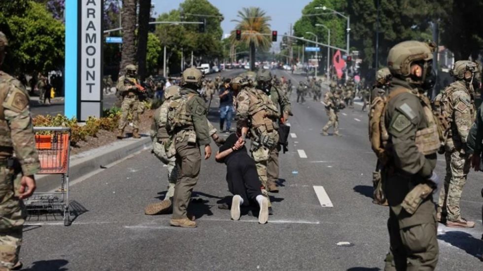 Crecen las protestas en Los Ángeles por las redadas migratorias ordenadas por Trump 