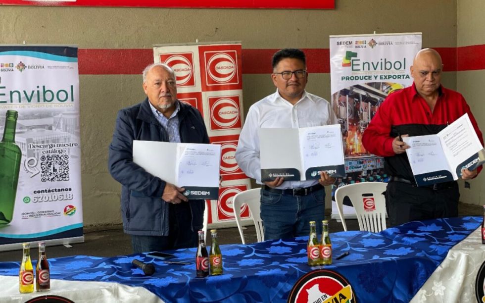 Envibol proveerá envases a dos empresas tarijeñas