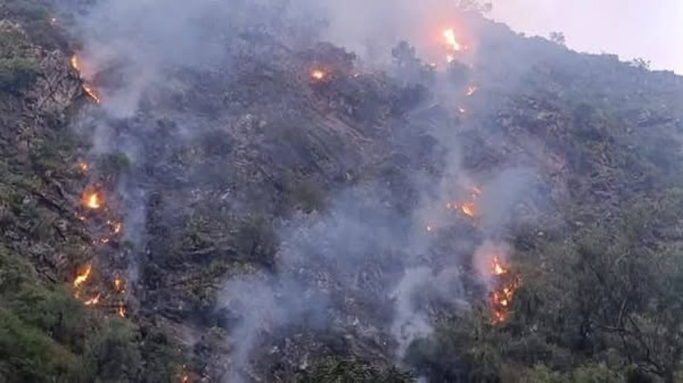 Reportan incendio en Sama tras operativo aduanero 
