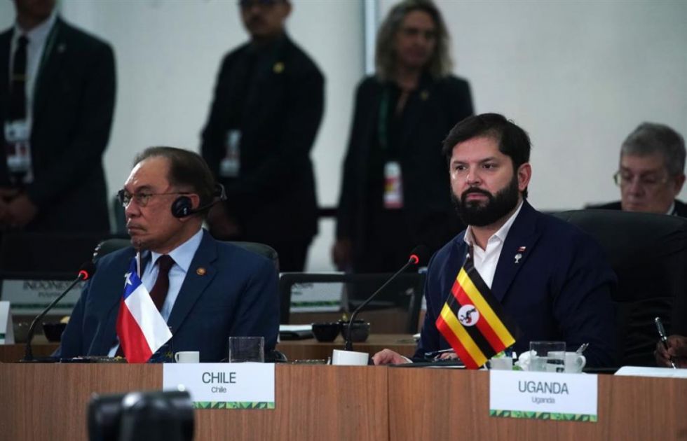 Brics: Boric llama a respaldar la COP30