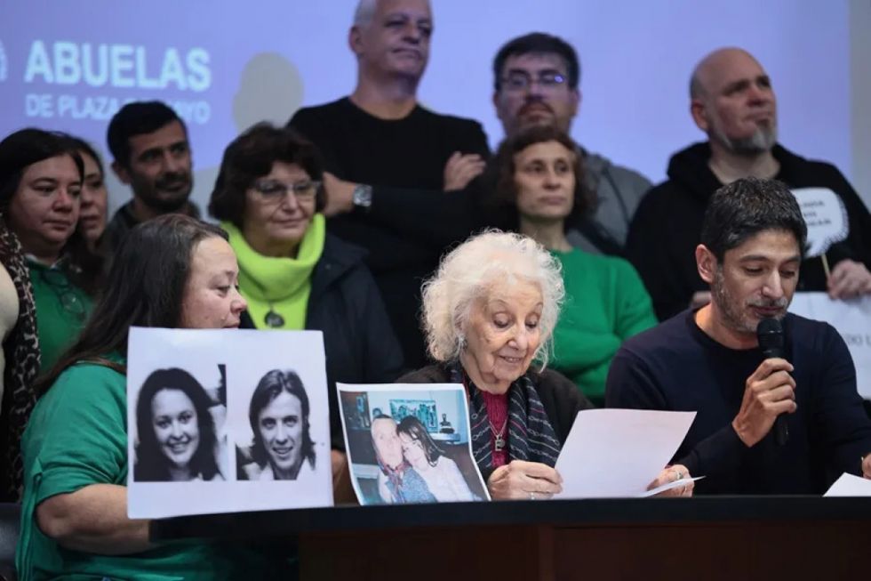 Abuelas de Plaza de Mayo encuentran al nieto 140