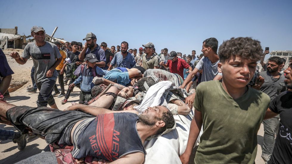 Al menos 94 muertos tras ataque israelí en Gaza Al menos 94 muertos tras ataque israelí en Gaza