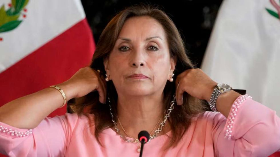 Inculpan a Boluarte en indagación sin inmunidad