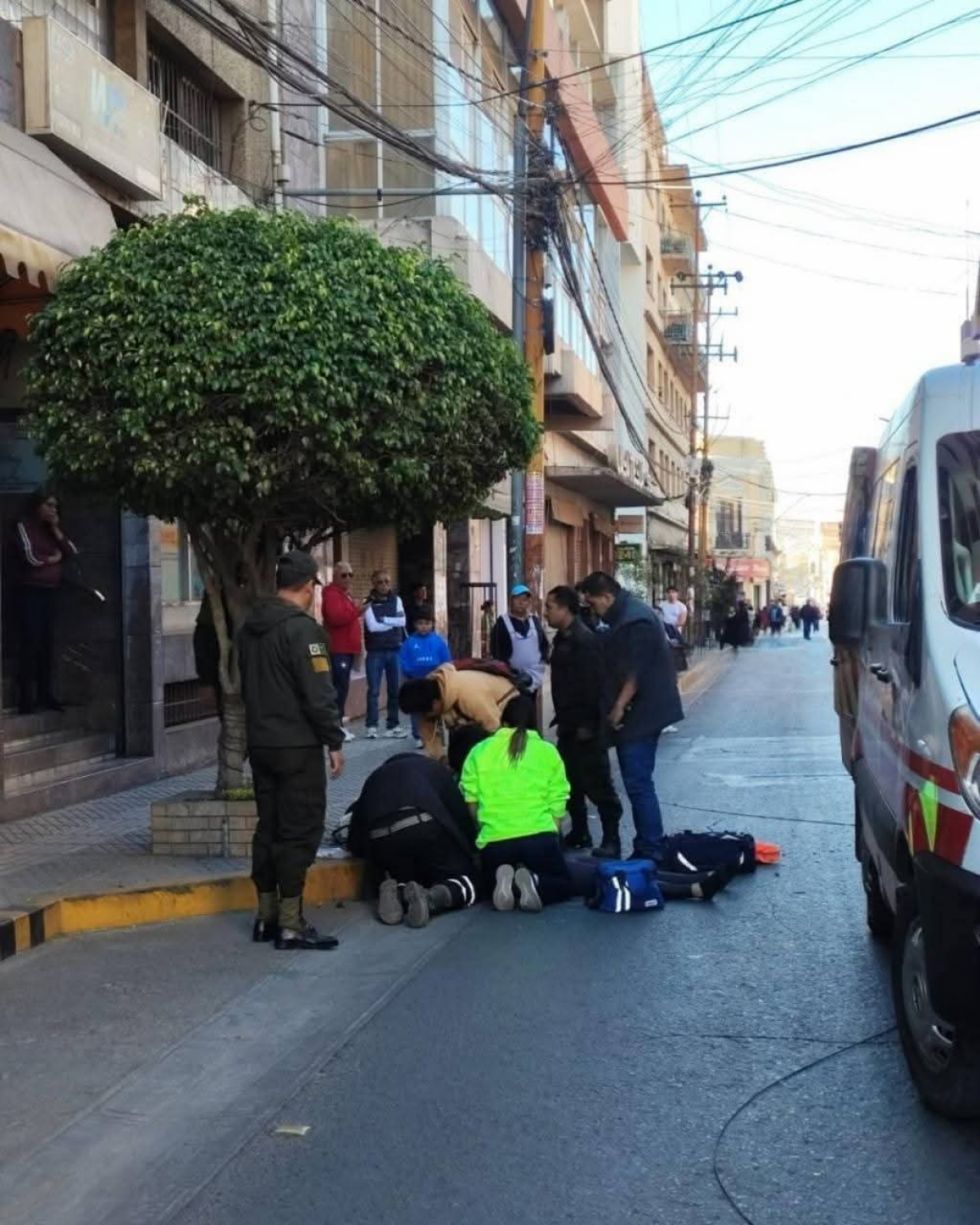 Investigan muerte de mujer que cayó de un octavo piso