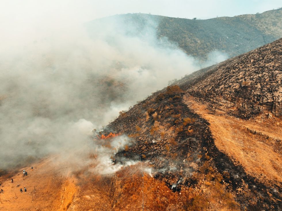 Sofocan el 80% del incendio en  Sama, hoy buscarán extinguirlo