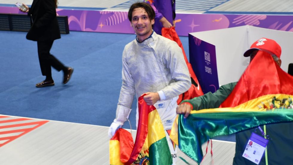 Esteban Mayer conquista medalla de oro en esgrima en los Juegos Panamericanos Junior