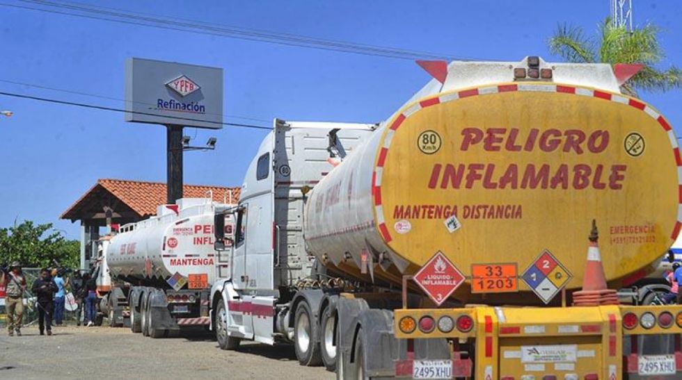 Alianza Libre anuncia plan para garantizar combustibles y mantener subsidios bajo control