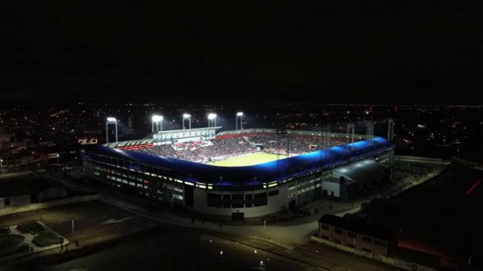 Bolivia y Brasil jugarán a estadio lleno en El Alto