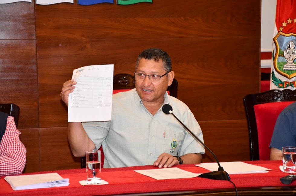 Montes insiste en la revisión de 90 leyes por la falta de recursos 