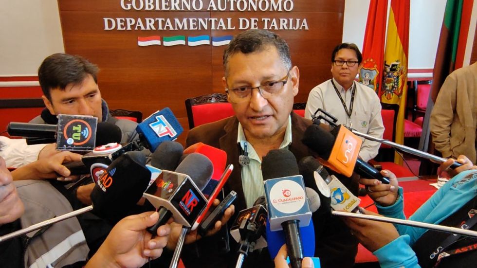 Fiscalía investiga a Montes por faltas electorales 