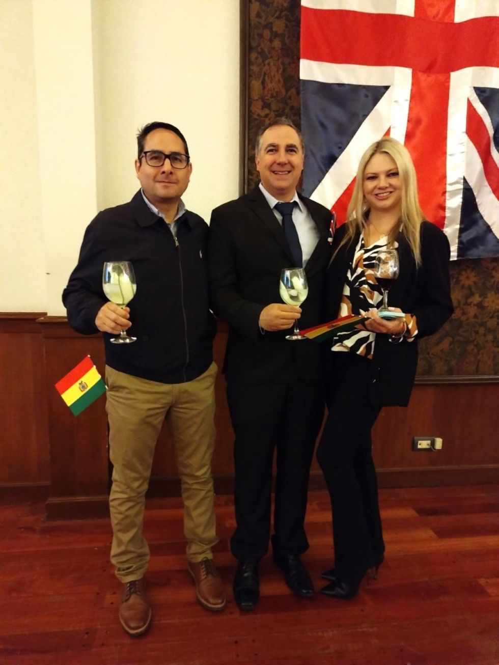 Álvaro Castro, Joaquín Arce y Annelise Molina