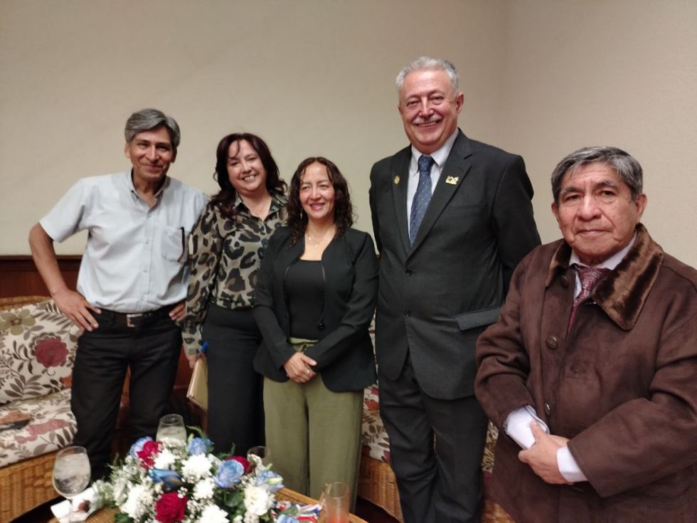 Nelson Soria, Claudia González, Adriana Romero, Fernando Castellanos y Rodolfo Caballero