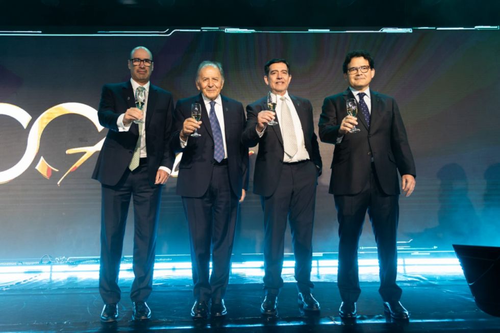 El brindis oficial por el aniversario de SOBOCE