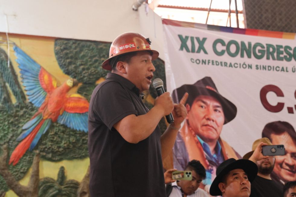 COB llama a la unidad campesina