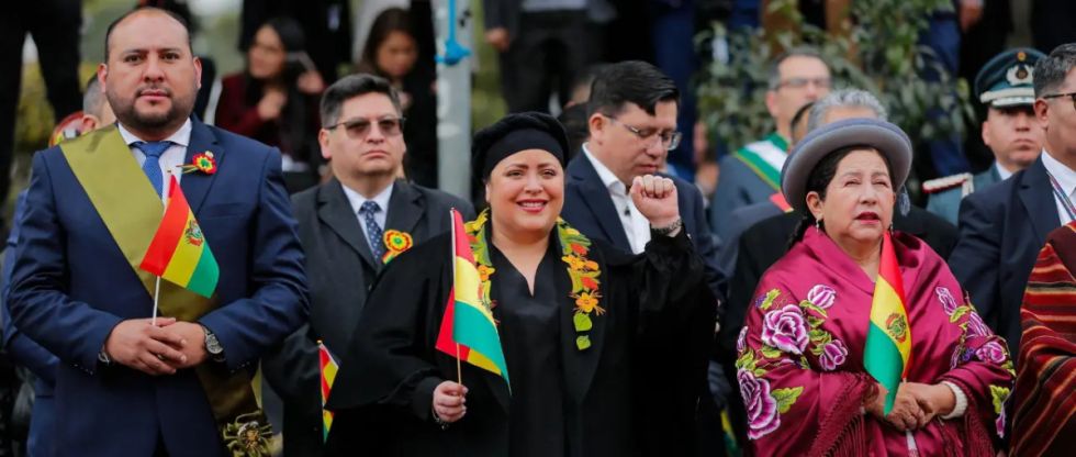 Prevén la renuncia de los ministros a sus cargos para este miércoles