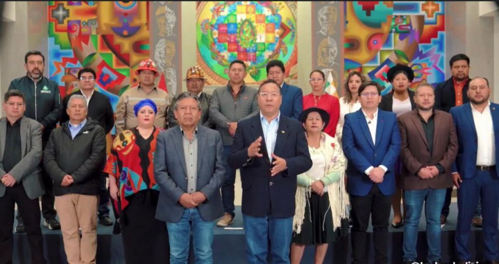 Arce dio su último mensaje como presidente insistiendo en que fue blanco de sabotaje político y económico